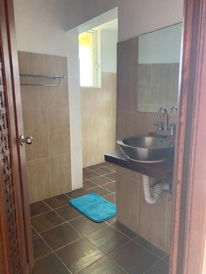 Brisamar Guesthouse Пуерто Ескондидо Екстериор снимка